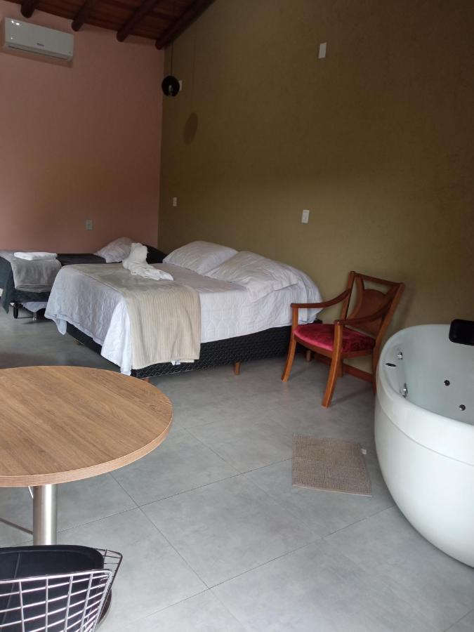 Deluxe Family Suite