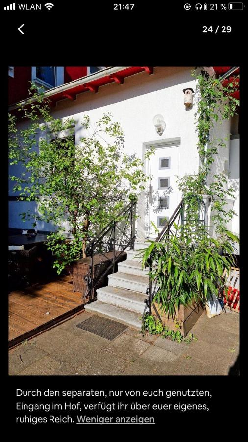 FeWo Garten - eigener Eingang- WLAN-Parkplatz,Netflix, Terrasse,Doppelbett und Schlafcouch - B&B