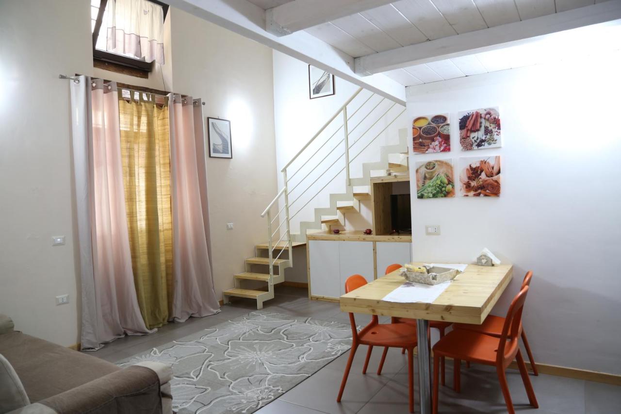 B&B Curti - Appartamenti Laura Wi-fi - Bed and Breakfast Curti