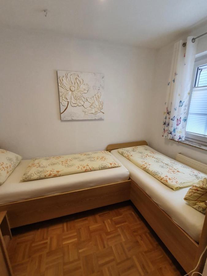 Apartment mit Terrasse