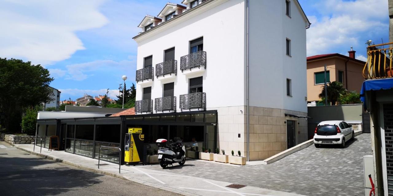 Azur - B&B Novi Vinodolski