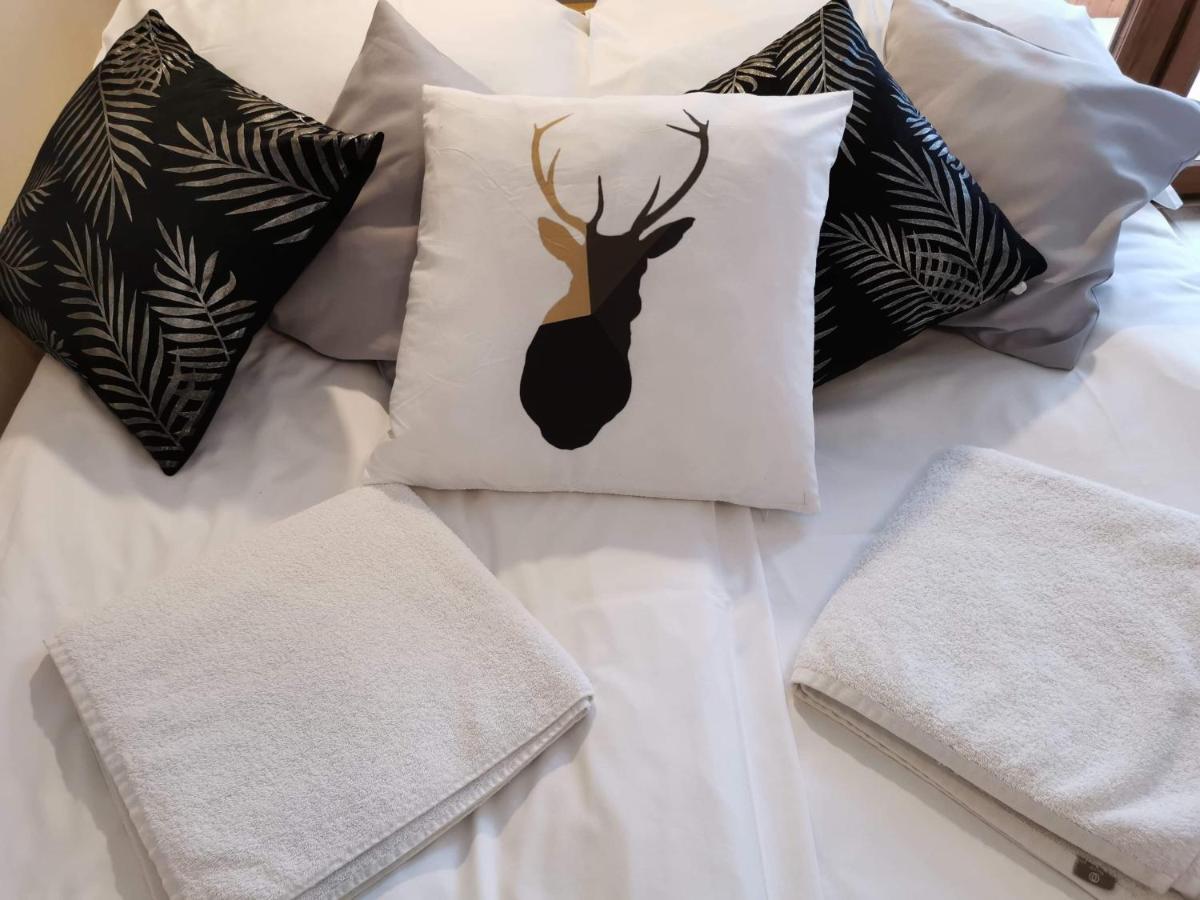 Doppelzimmer mit Balkon