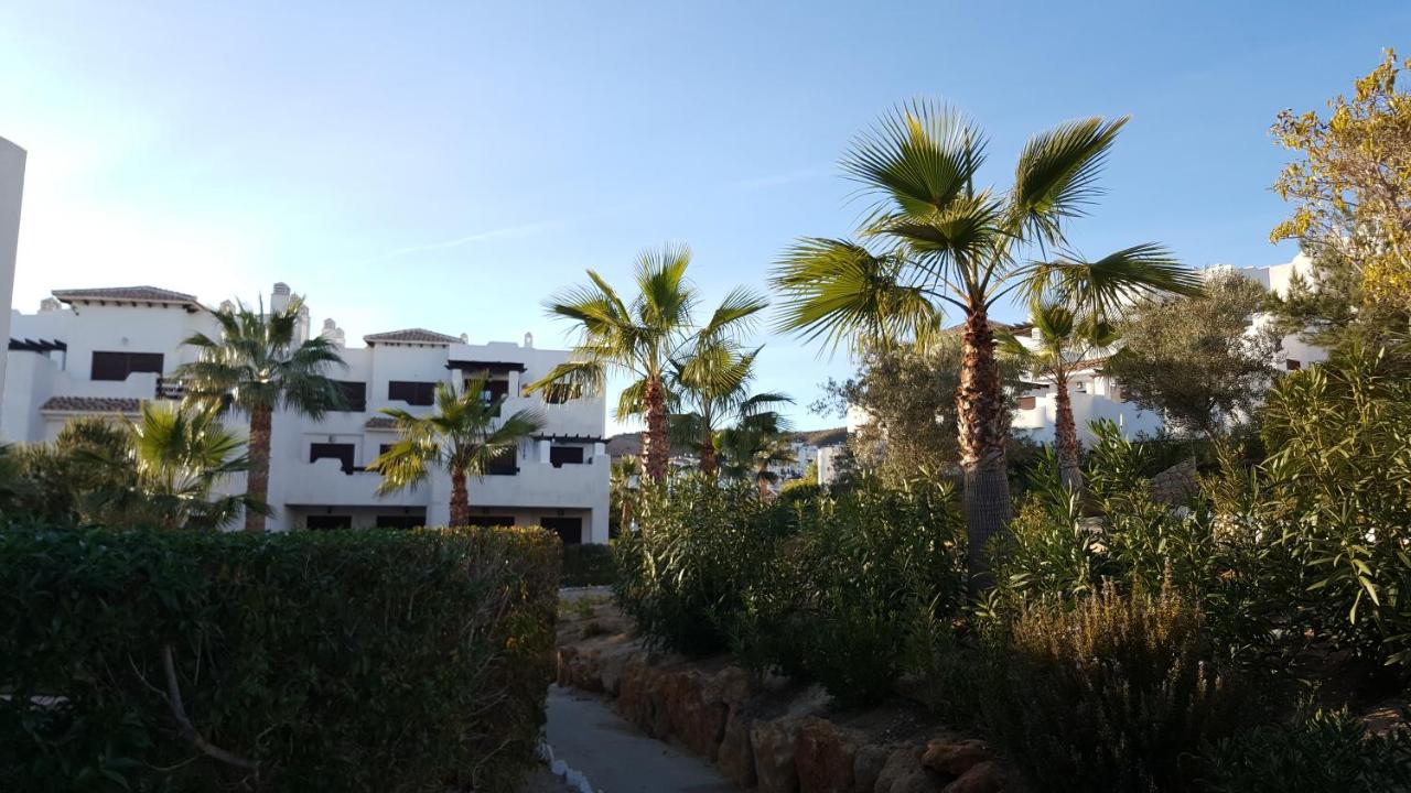 Pueblo Salinas de Vera Playa, precioso apartamento K, vistas piscina, 2 terrazas, WIFI - Chambres d'hôtes Vera