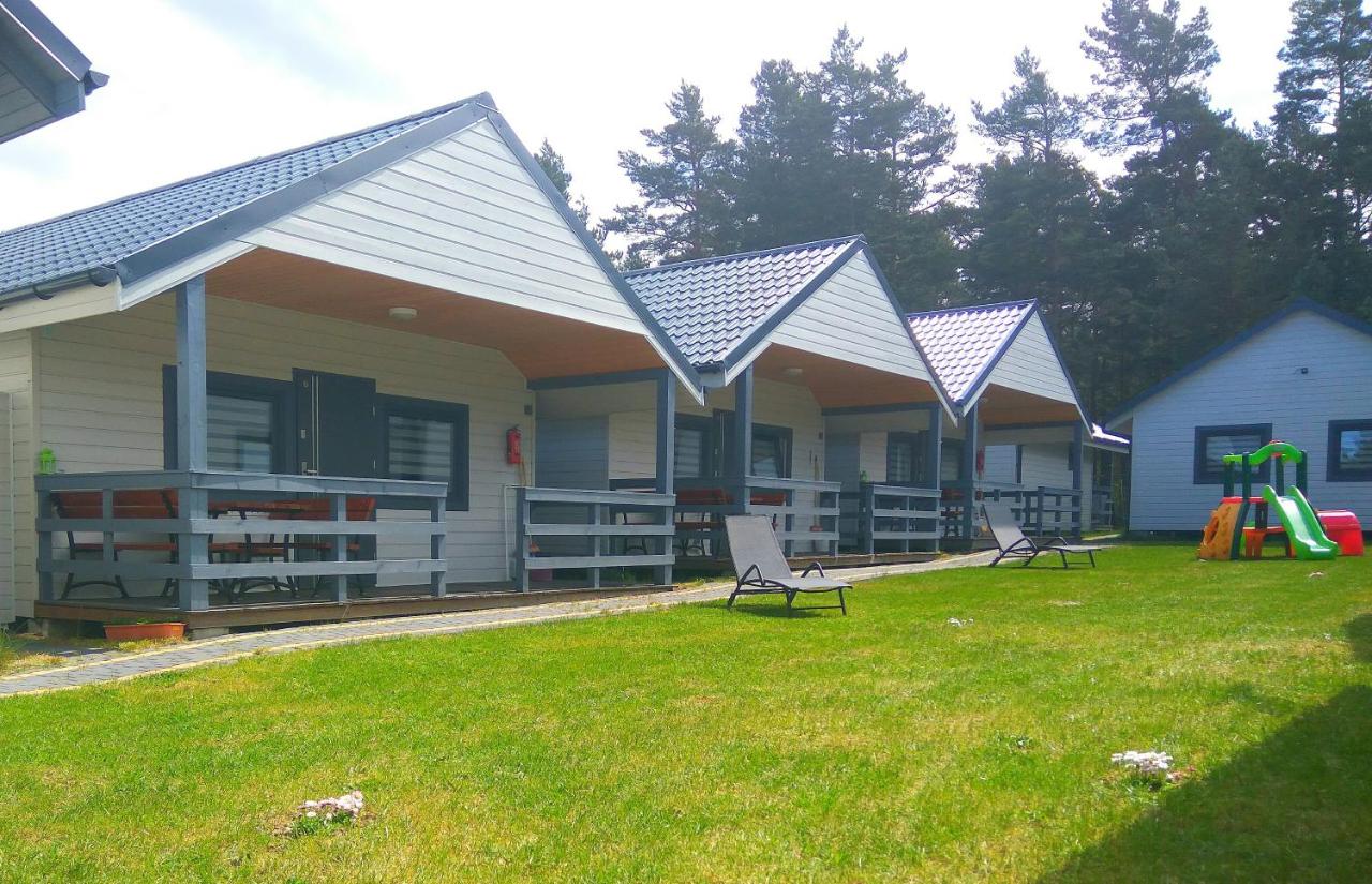 Bursztynowo Domki Letniskowe - B&B