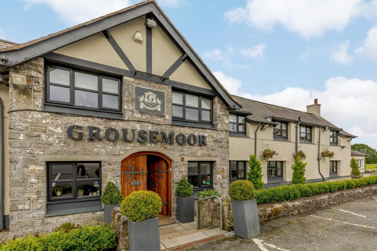 The Grousemoor - North Wales luxury 7 bedroom holiday rental - B&B Llandegla