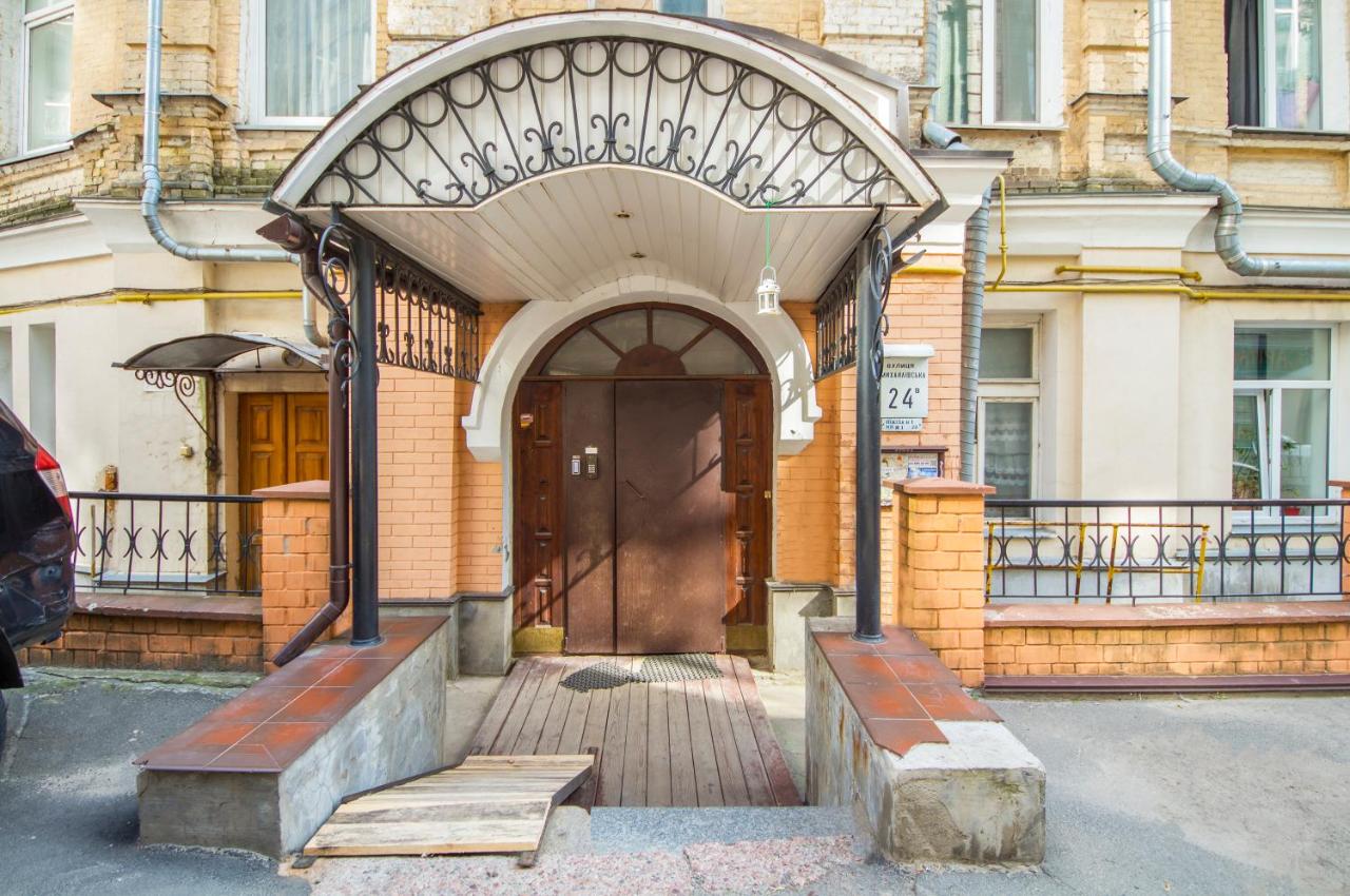 Loft Design Apartments near Maidan - B&B