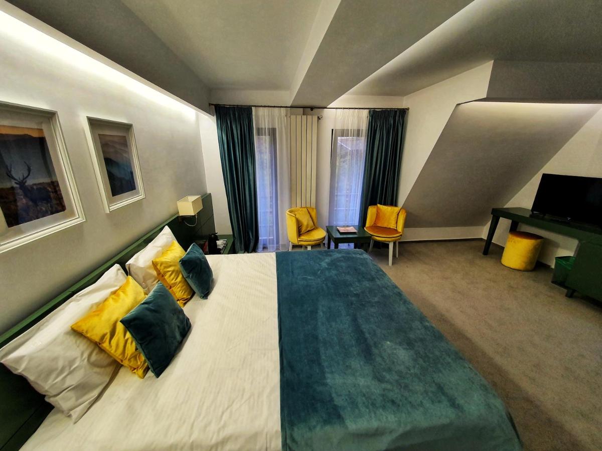 Deluxe Double Room with Bath