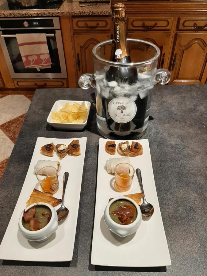 La Villa des Ames Liées - B&B Draguignan