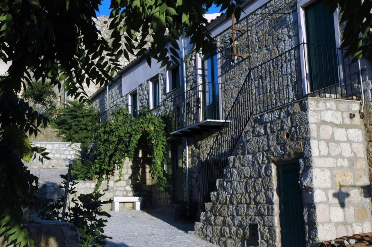 Case Eleutheria - B&B Petralia Soprana