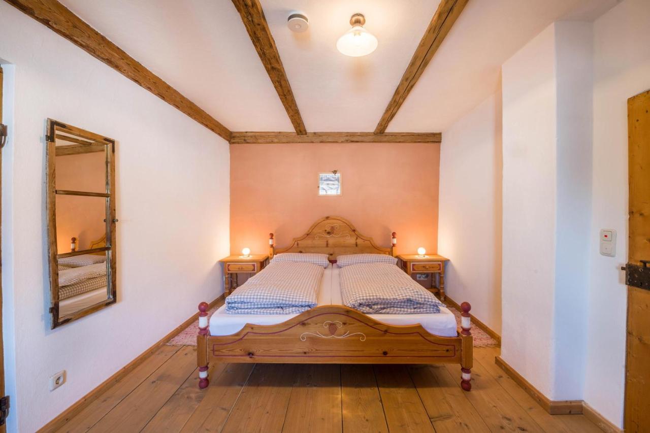 B&B Unterammergau - Ferienwohnung Gschwand - Bed and Breakfast Unterammergau