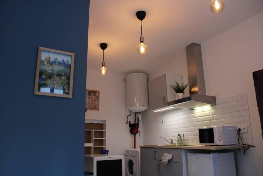 Studio standing - centre ville - calme - Neuf - Ferienwohnung