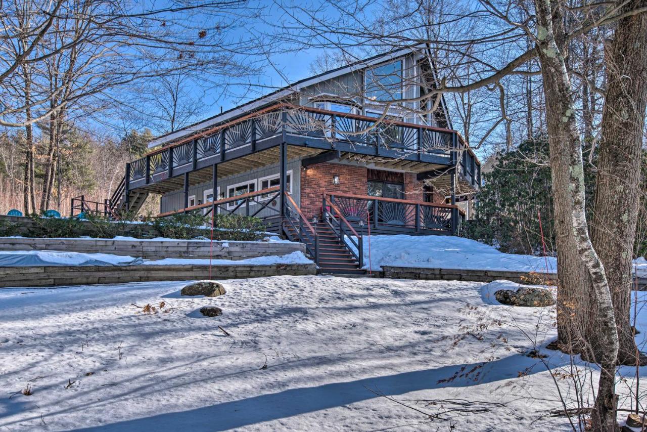 Pet-Friendly Gilford Home by Gunstock Ski Mountain - B&B