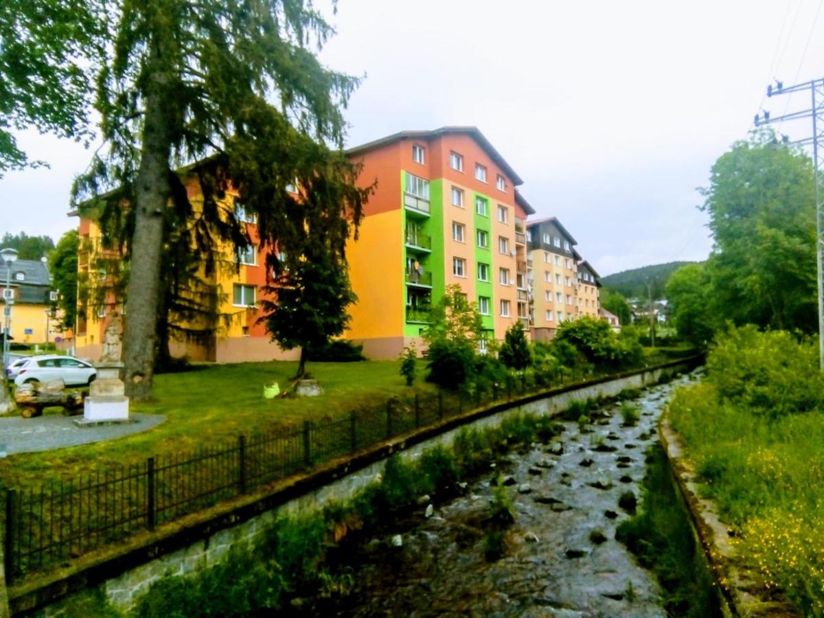 Apartmán Jakub Sklář - B&B