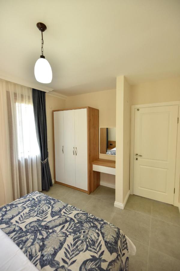 Suite with Garden View
