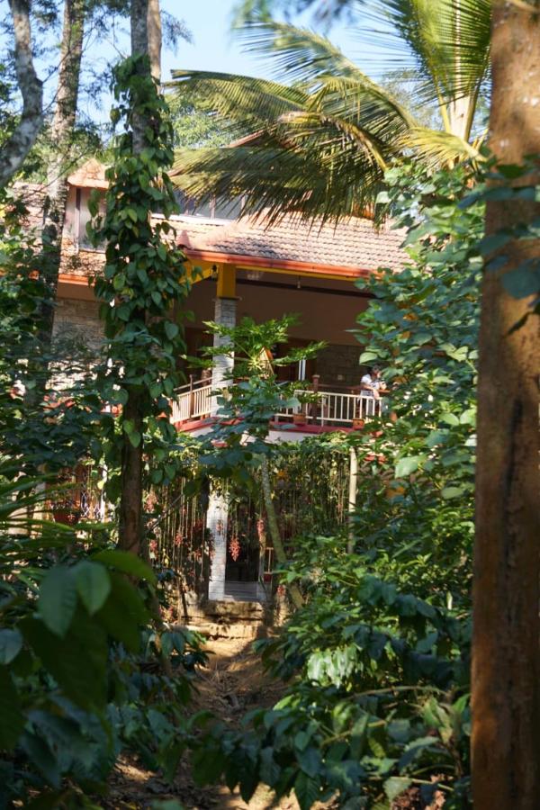 Leela Farm Stay - Exclusive for Group Stay - B&B