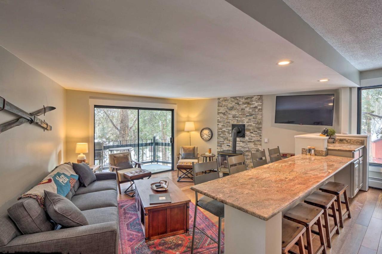 Less Than 1 Mi to Peak 8 Ski Condo in Breck with Mtn Views - Bed and Breakfast