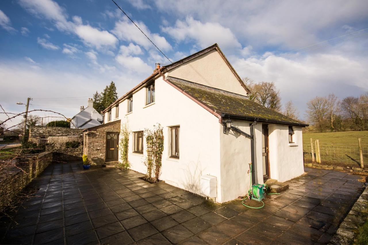 Peterstone Court Country House Restaurant & Spa - B&B Brecon
