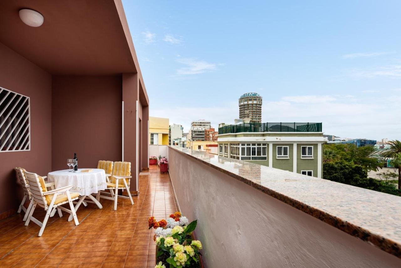Spacious Apartment in Las Palmas de Gran Canaria, 147 m², Terrace - Ferienwohnung