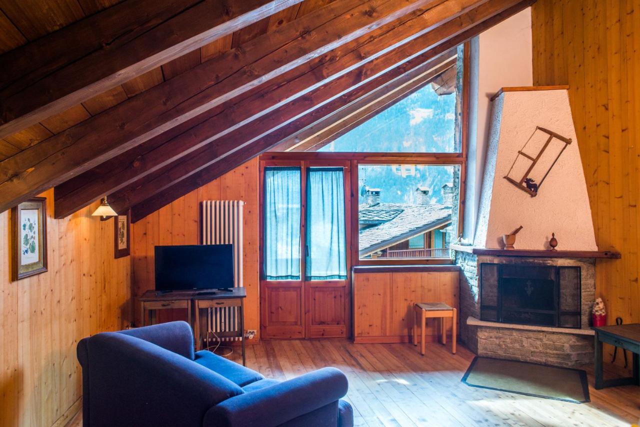 Apartamento de 2 dormitorios - Ático