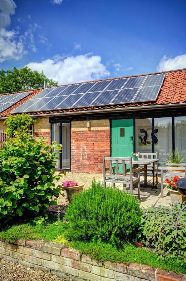 B&B Saxmundham - East Green Farm Cottages - The Granary - Bed and Breakfast Saxmundham