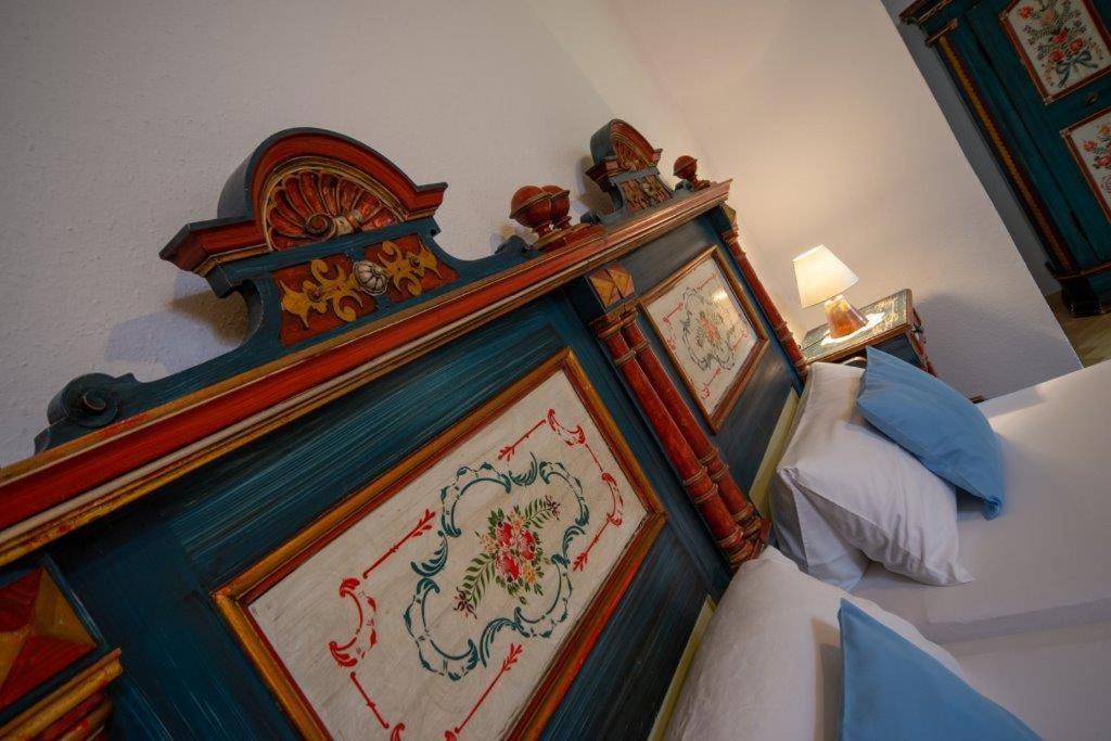 One-Bedroom Apartment with Terrace