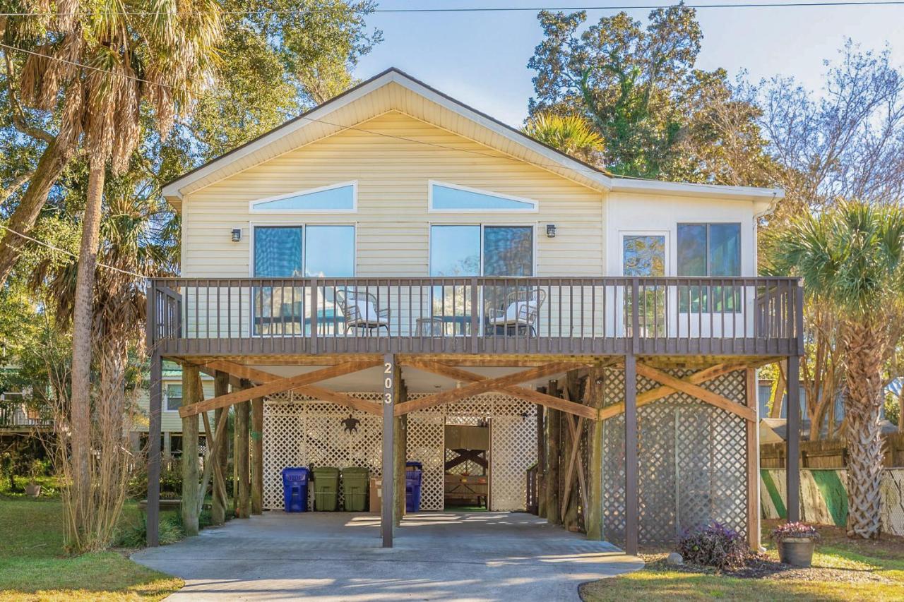 2nd Block E Huron - Keep Palm - Adorable House Minutes from the Beach - B&B