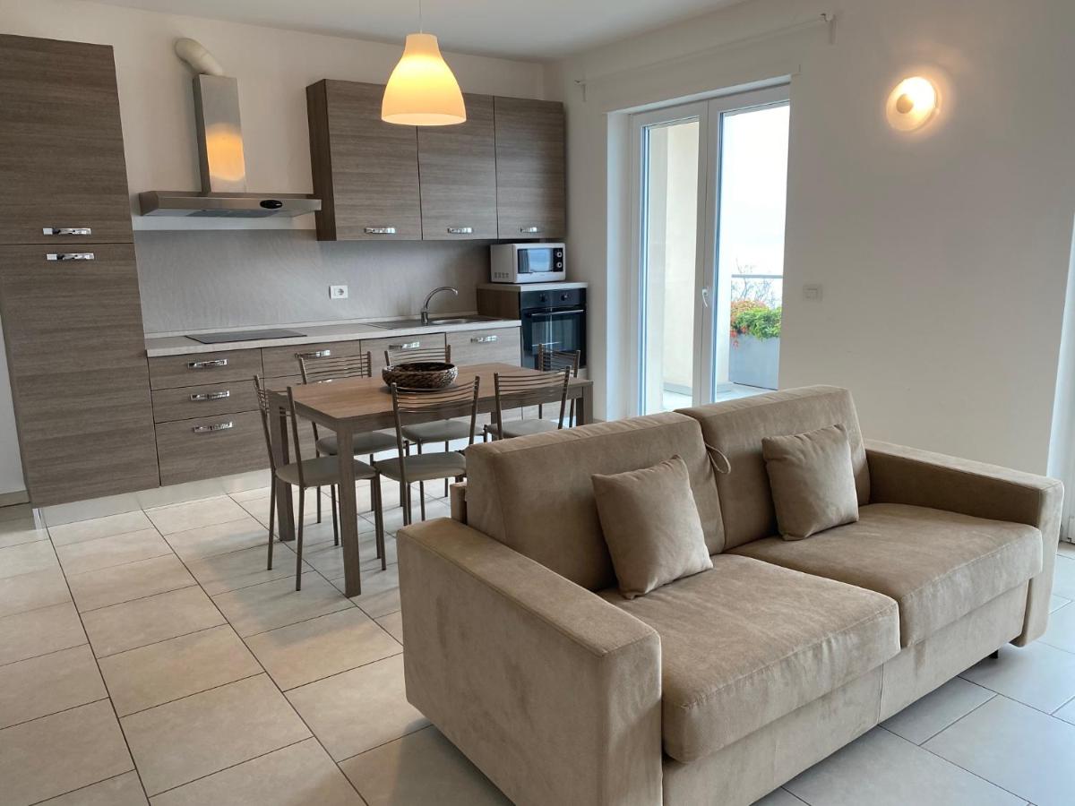 Apartment mit 2 Schlafzimmern und Seeblick - auf 2 Ebenen