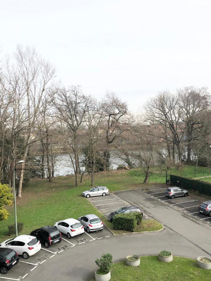 Le Sweet Toulouse Purpan - Hopital & Tram à 5 minutes - Parking - B&B