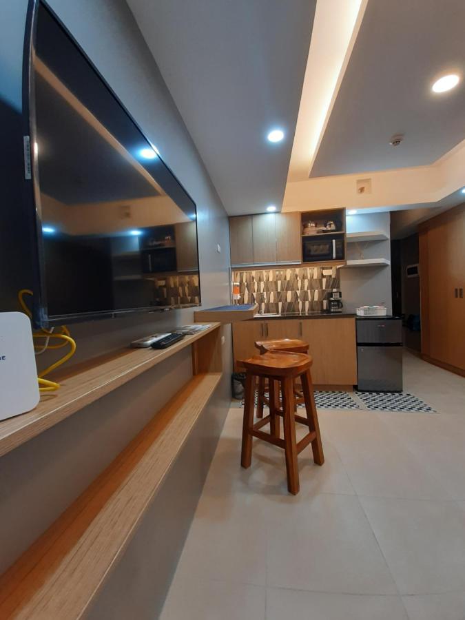 Standard Studio