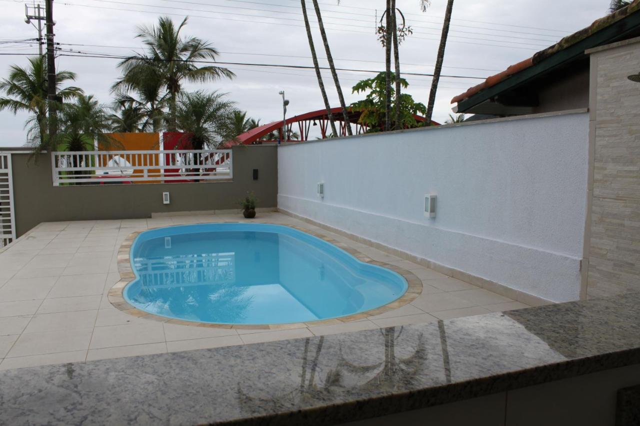 Linda Casa Pe na Areia - Ferienwohnung Bertioga