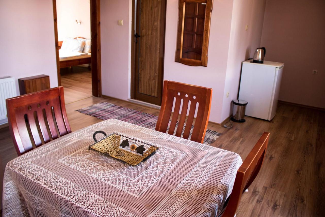 Suite de 1 dormitorio con balcón