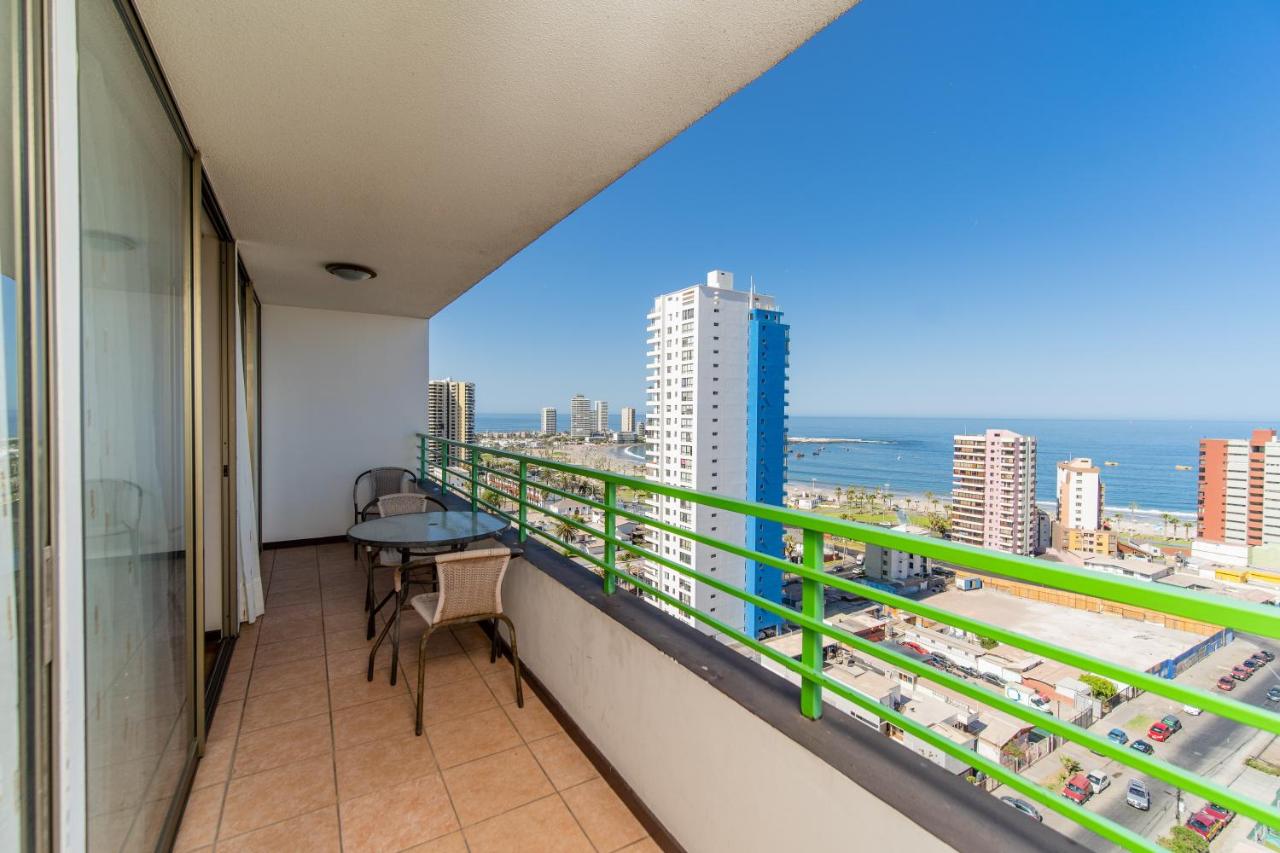 Departamentos Alpro Cavancha Vista a la Playa - Chambres d’hôtes Iquique