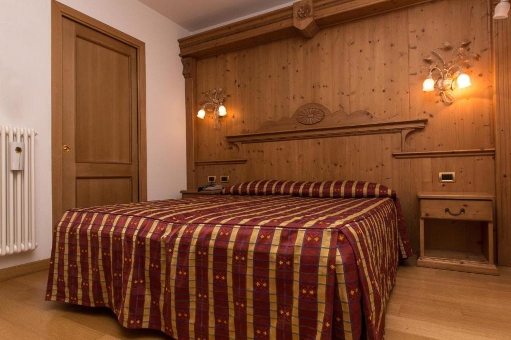 B&B Asiago - Hotel Alpi - Asiago - Bed and Breakfast Asiago