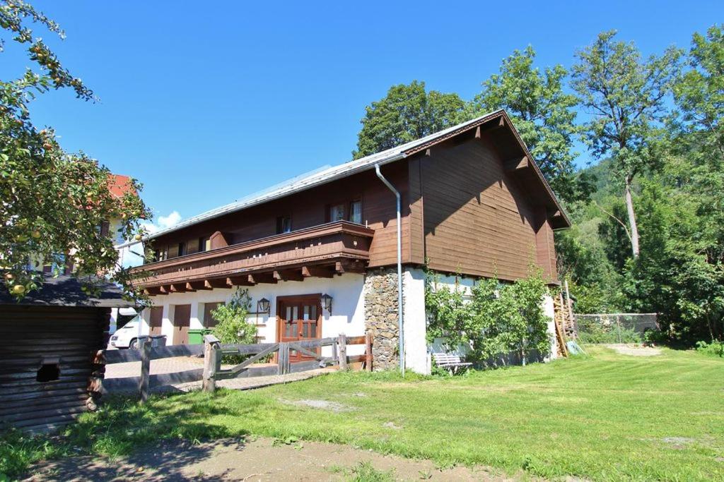 B&B Bruck an der Großglocknerstraße - Ferienhaus Pichl - Bed and Breakfast Bruck an der Großglocknerstraße