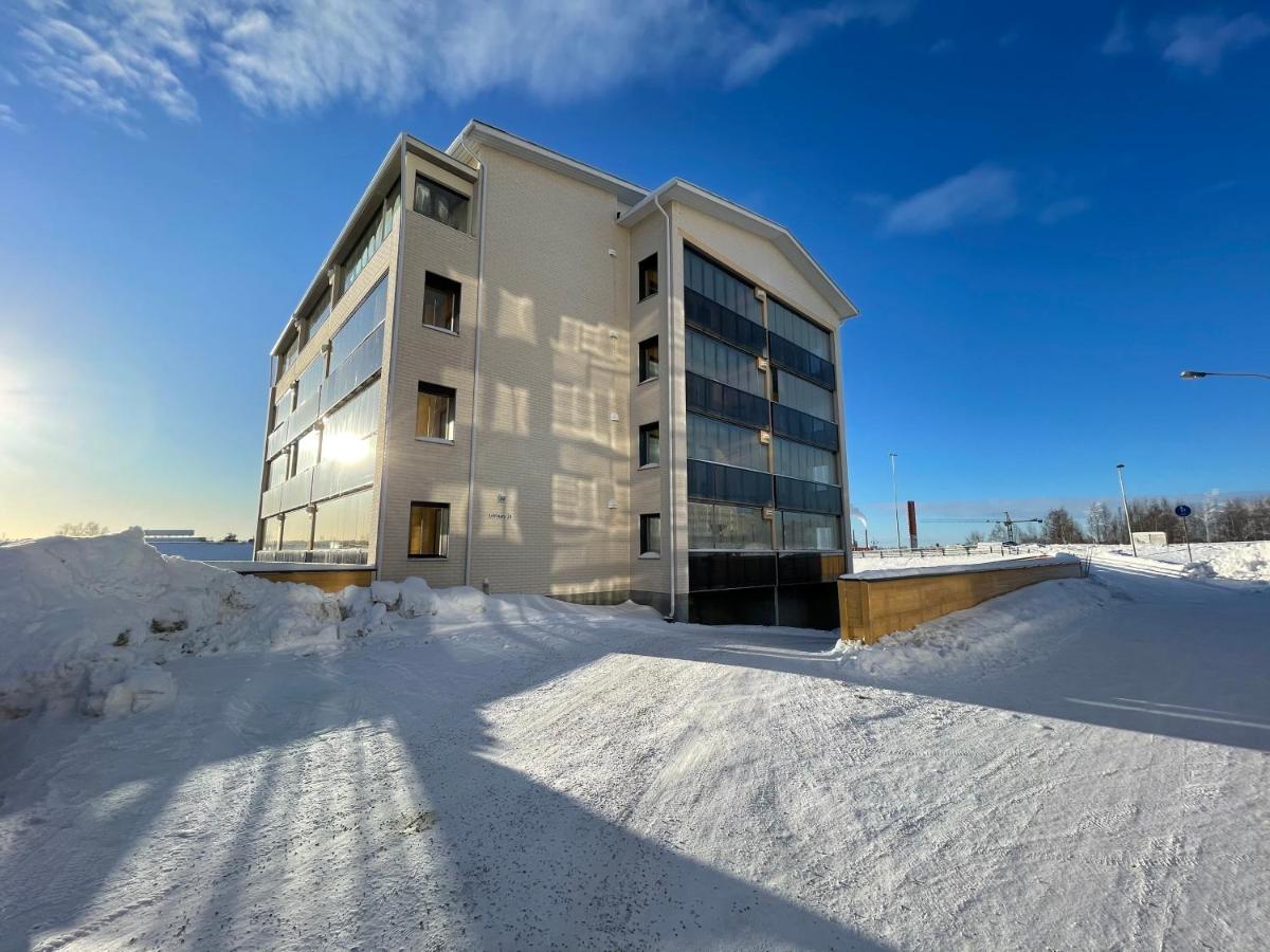 Arctic Penthouse Studio with FREE parking and high-speed Wi-Fi - B&B