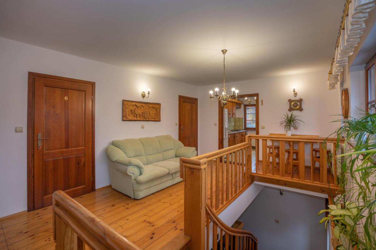 Willa pod Szrenicą - B&B Szklarska Poręba