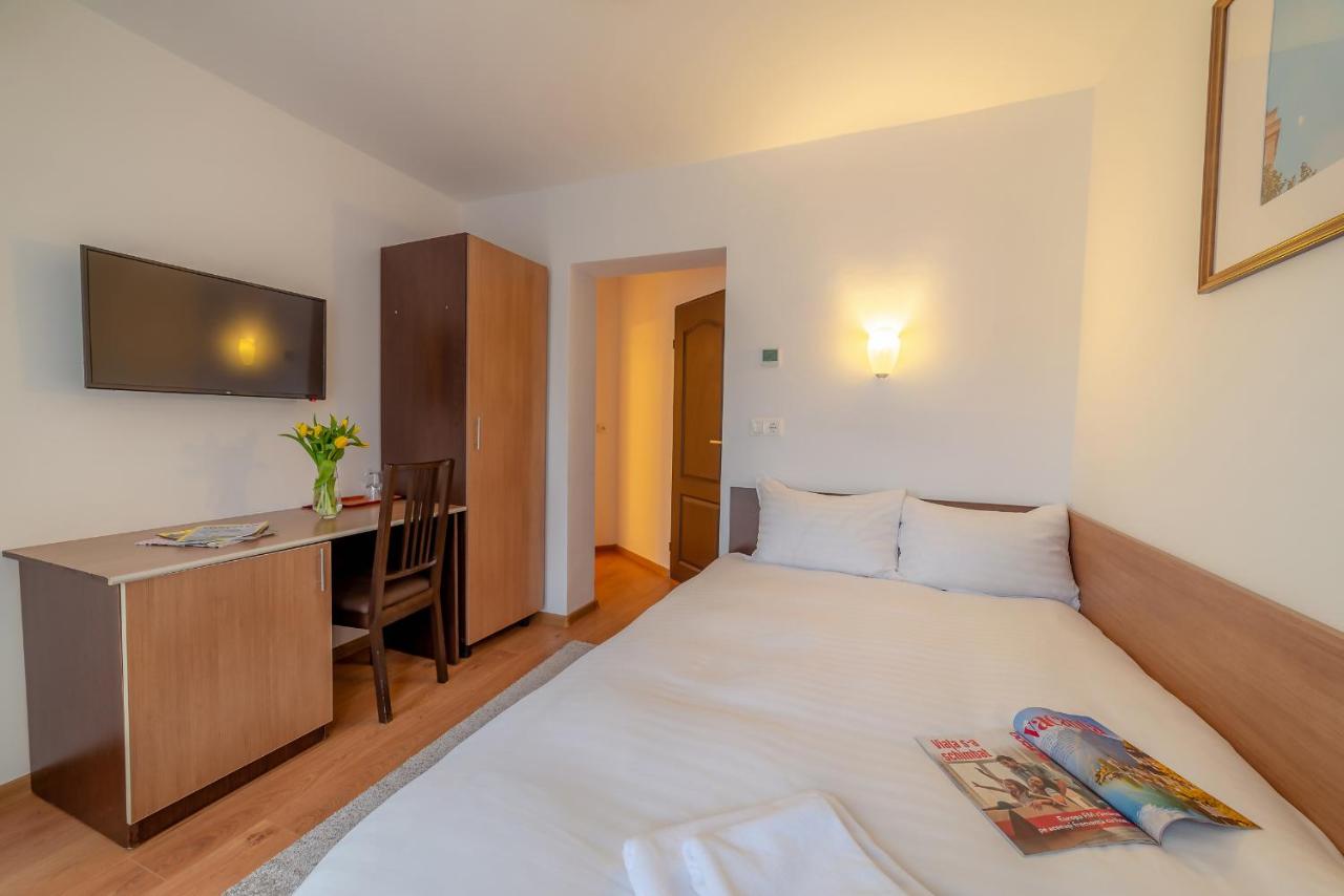 Chambre Simple avec Salle de Bains
