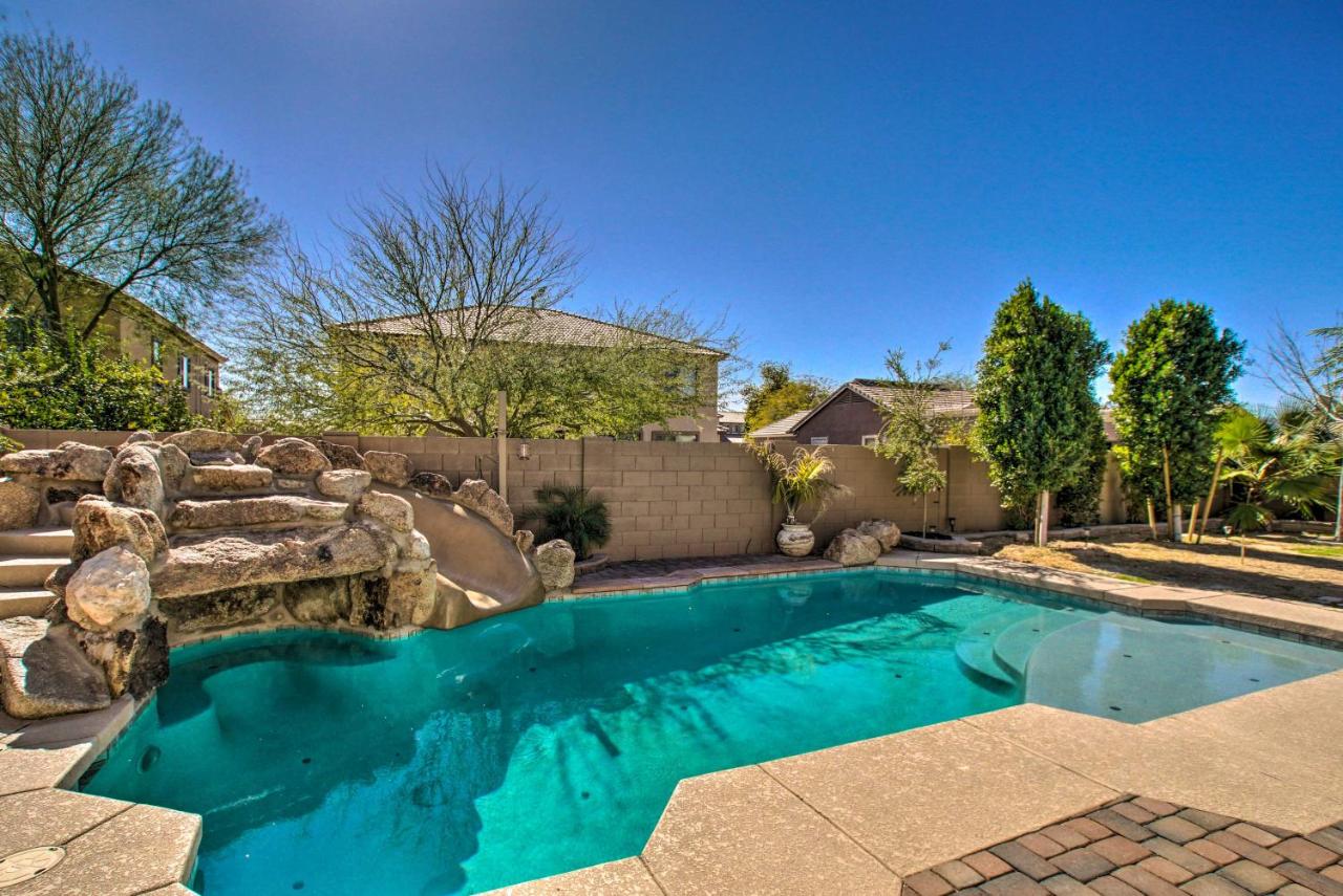 Surprise Home with Heated Pool and Deck - B&B