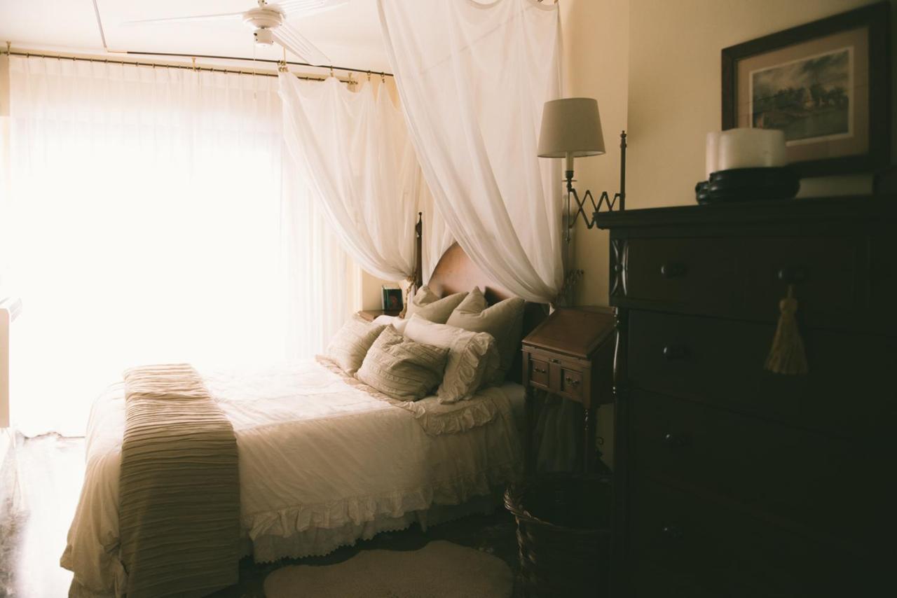 Bright apartment in the city center - B&B Alicante