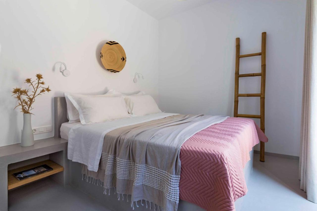 Villa Eos with Private Hot Tub (no pool) Sea View