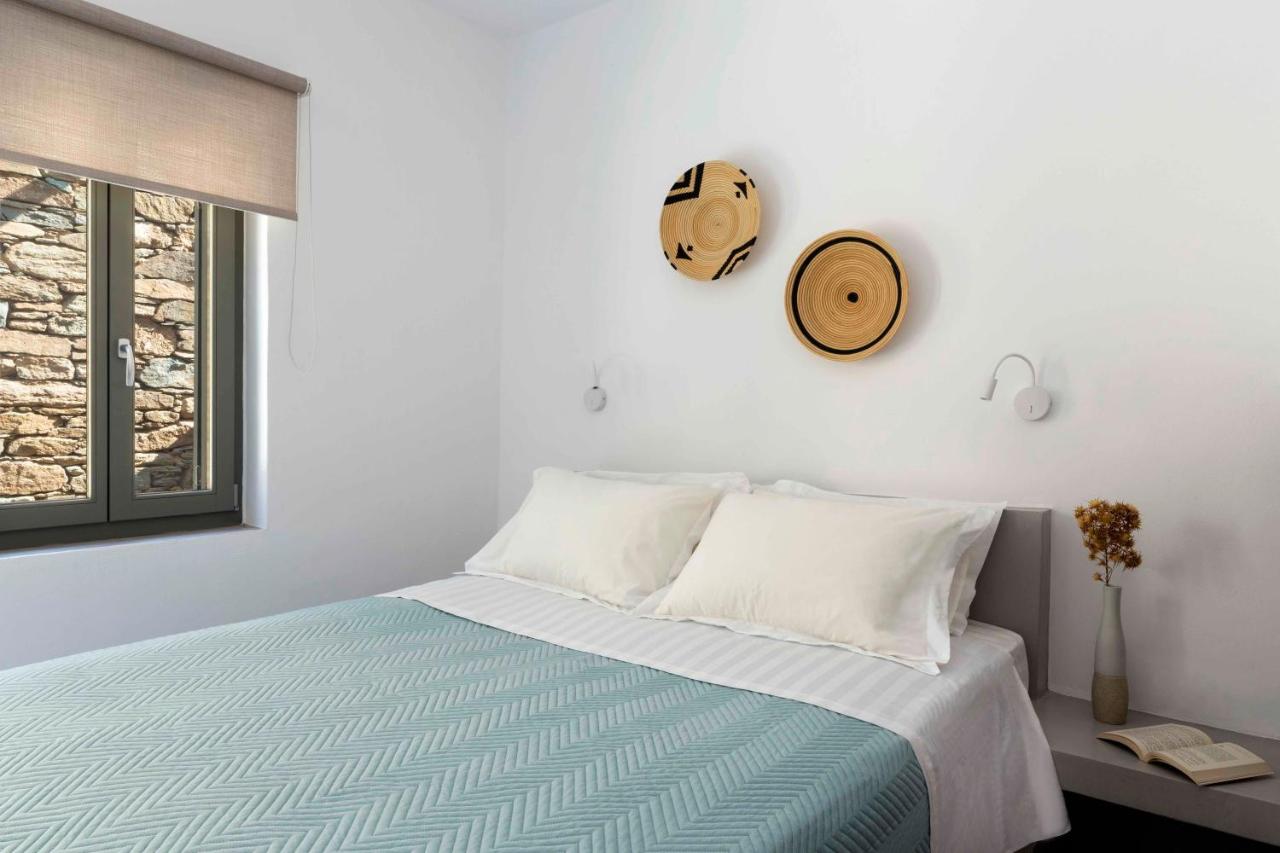 Villa Helios with Private Pool and Sea View