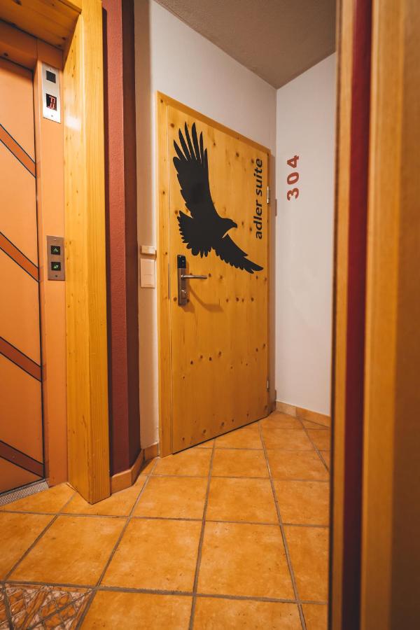 Suite Adler