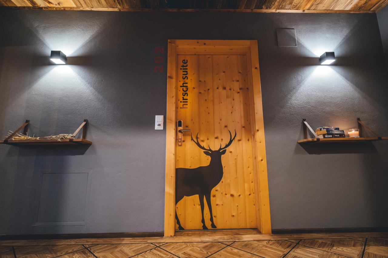 Suite Hirsch
