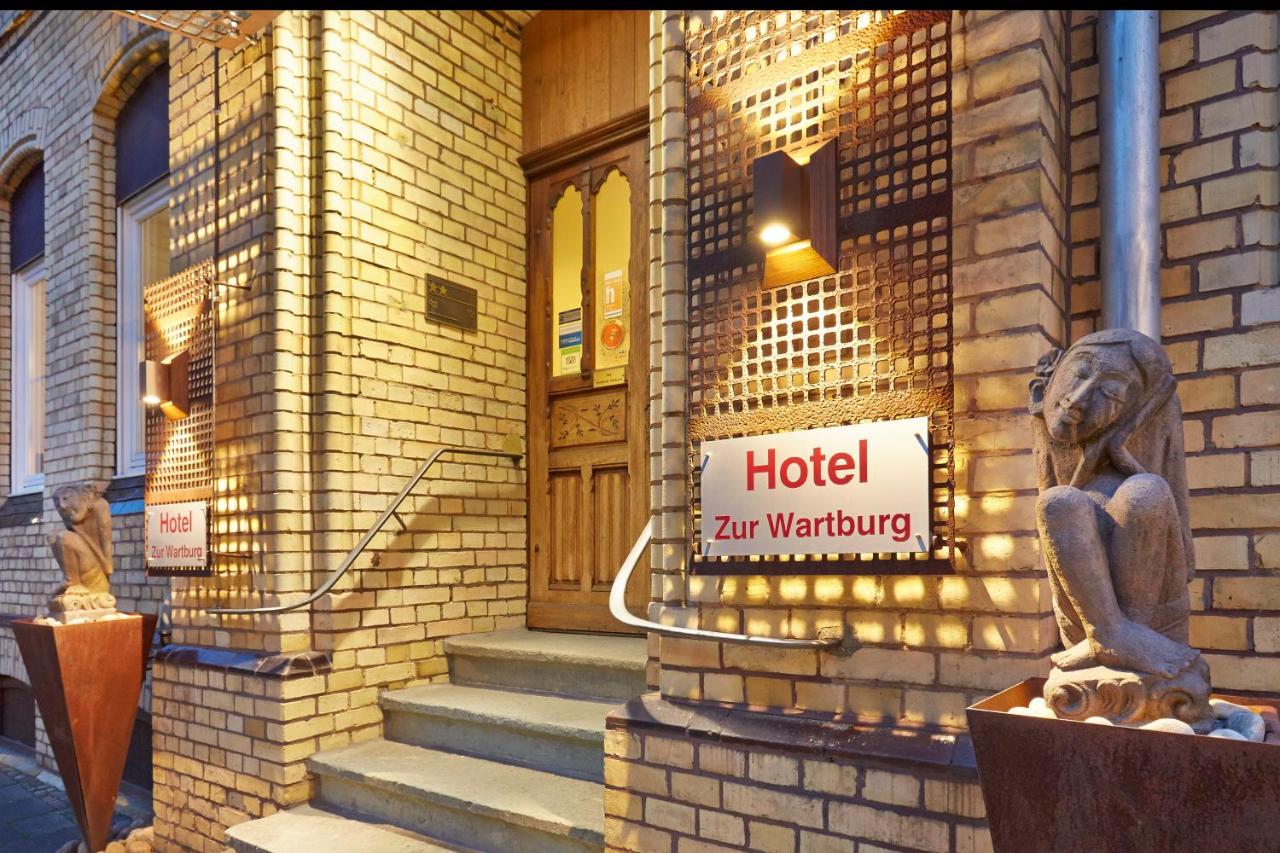 B&B Rheda-Wiedenbrück - Hotel Zur Wartburg - Bed and Breakfast Rheda-Wiedenbrück
