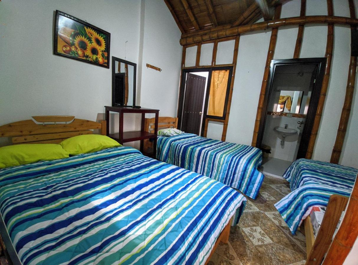 Habitación Triple con baño privado