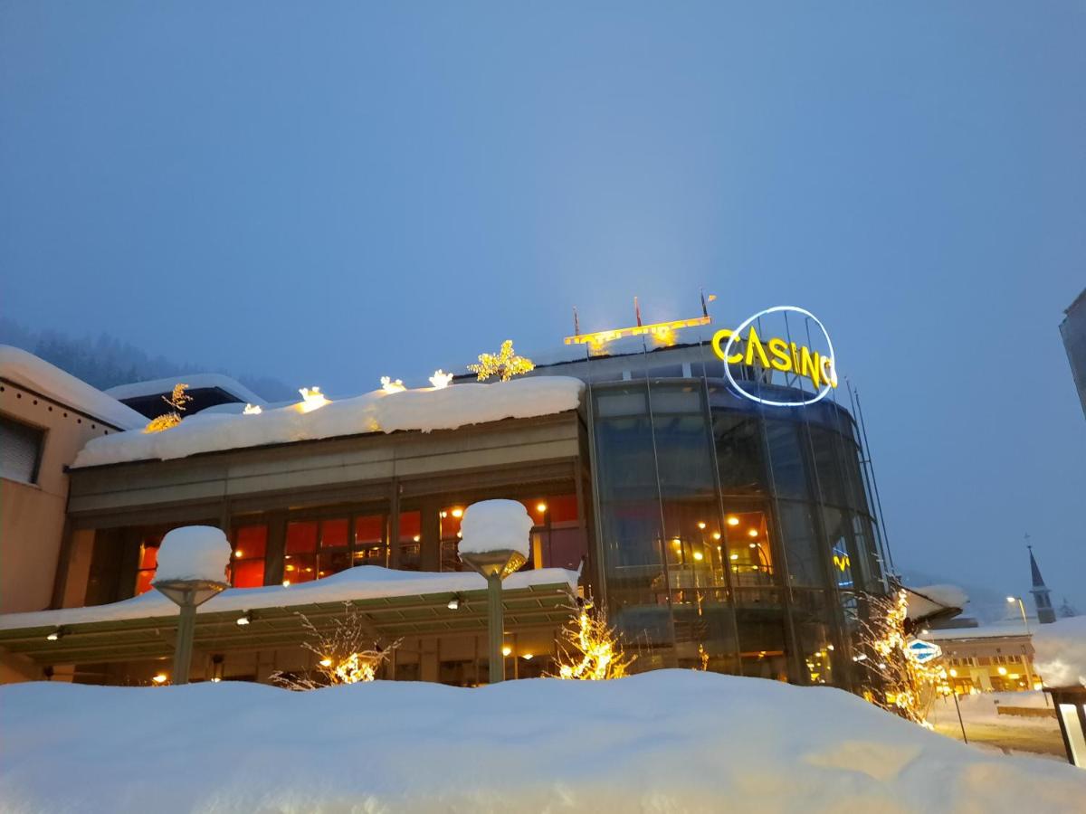 Holiday Apartment Davos Residence - Chambres d’hôtes