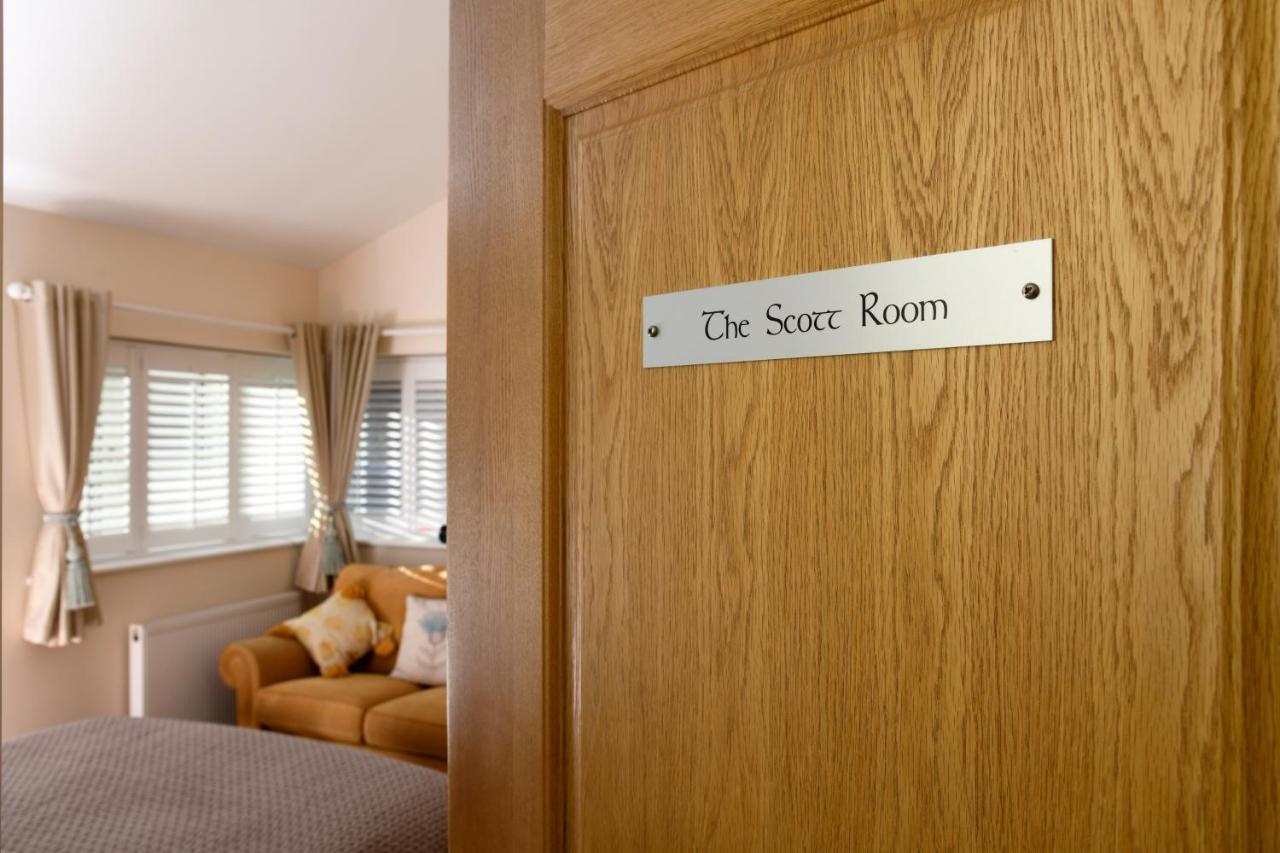 Deluxe Zimmer mit Kingsize-Bett