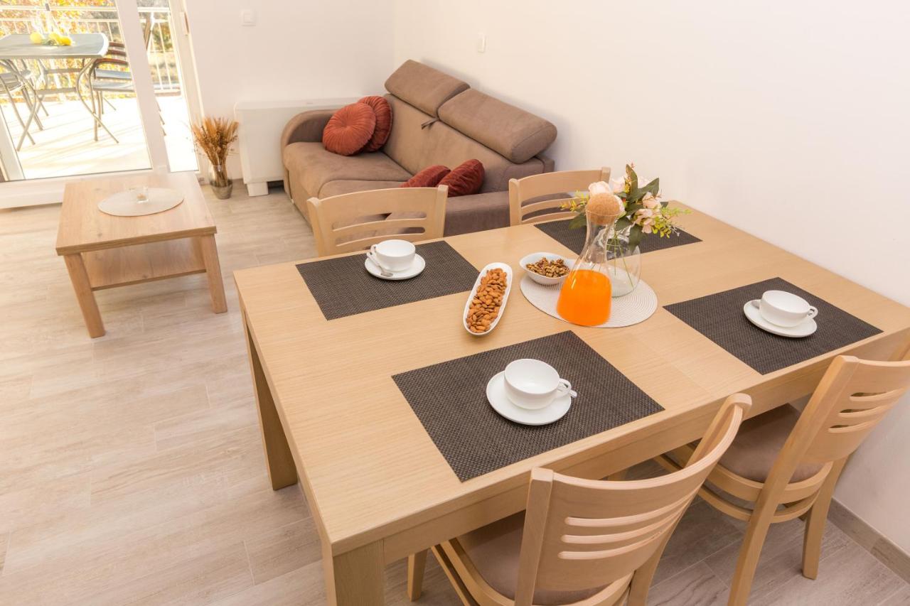 Appartement met 2 Slaapkamers en Balkon