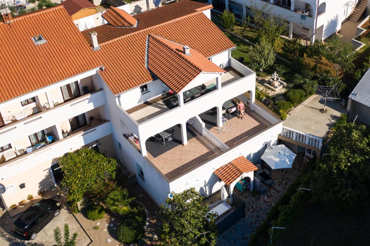 Apartment house LiJan - B&B Krk