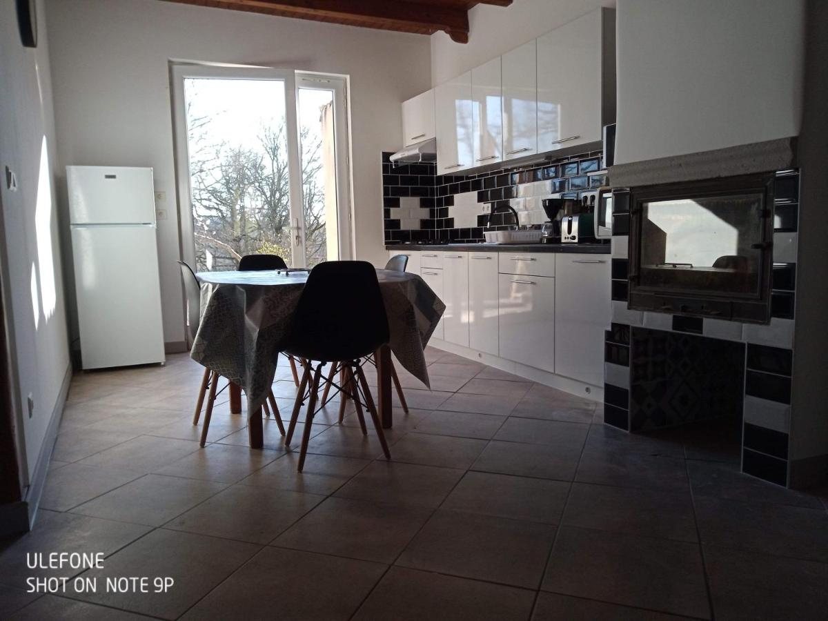 Location gîte proche Gourdon (46300) 4 à 6 personnes - B&B